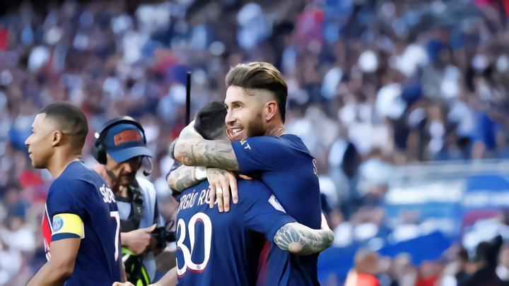 离别总是匆匆，足球史上两位传奇！