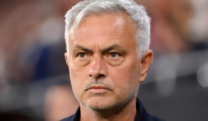 埃芬博格：穆里尼奥骂裁判起到了坏的带头作用，应被禁赛一年