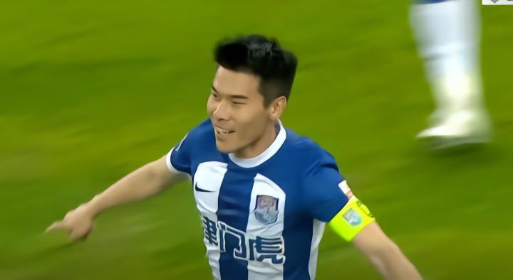 津媒：不出意外的话，王秋明大概率会入选新一期国足集训名单