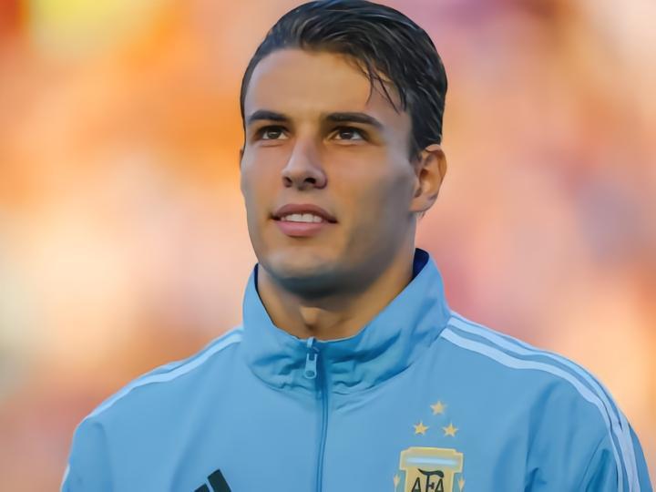 雷东多之子成阿根廷国青队5号，球风与父亲如出一辙？