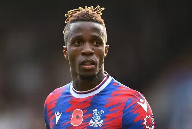 邮报：马竞询问了扎哈的情况，水晶宫提供的新合同周薪20万磅