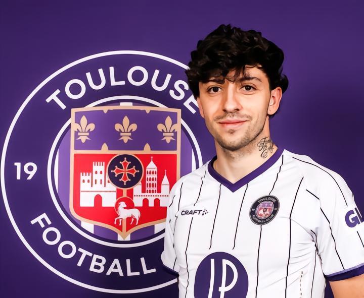 官方：图卢兹免签前皇马青训中场赫拉韦特