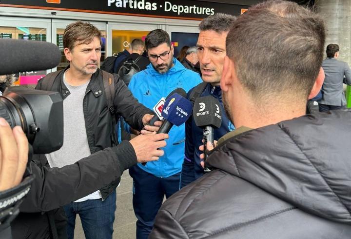 官方：斯卡洛尼的阿根廷国家队教练组已经启程前往北京