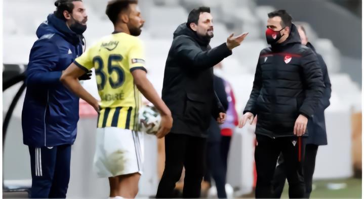 土媒 : 卡迪夫城有意希腊国脚中场巴卡西塔斯