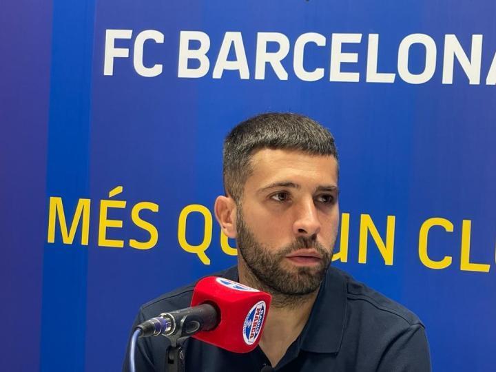 阿尔巴：现在就是我离开巴萨的最好时机；我对哈维永远尊重