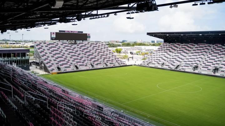 看梅西变难？迈阿密国际现主场只能坐19100人，新主场25000人