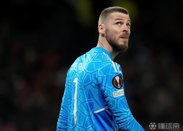 曼联旧将萨哈日前接受了《曼彻斯特晚报》采访，他表