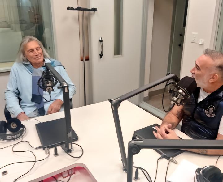 加蒂：梅西本可继续在高水平联赛踢球，现在他要去踢野球了