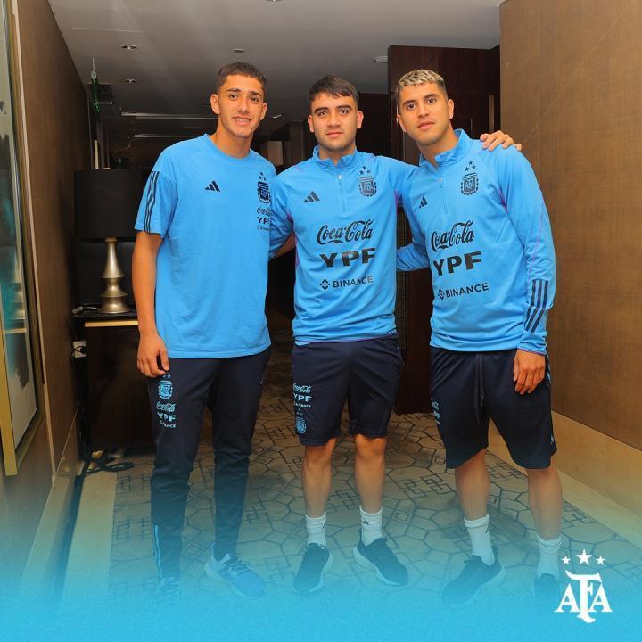 阿根廷官方：三名球员已抵达北京，罗梅罗、奥塔门迪今晚到