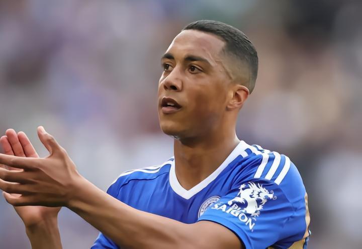 隆戈：蒂勒曼斯索要500万欧年薪，米兰持续与球员经纪人接触