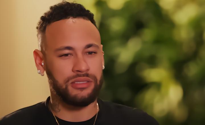 内马尔：梅西决定来迈阿密我已知情，他离开巴黎对我苦乐参半