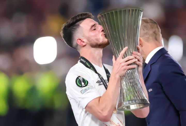 英媒：赖斯告知西汉姆联高层和阿尔特塔，他的首选就是阿森纳