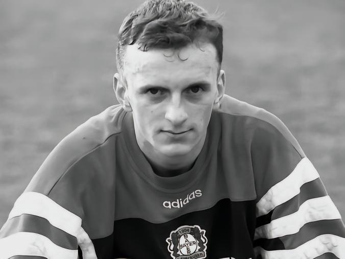 波兰前国脚在欧洲杯期间自杀：一场本可以避免的悲剧？