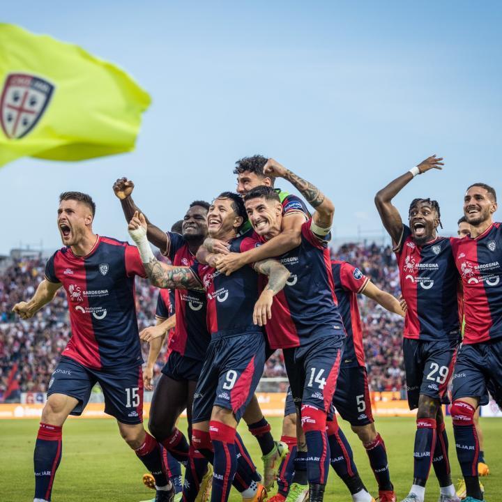 卡利亚里补时绝杀总比分2-1巴里，降级一年后重返意甲