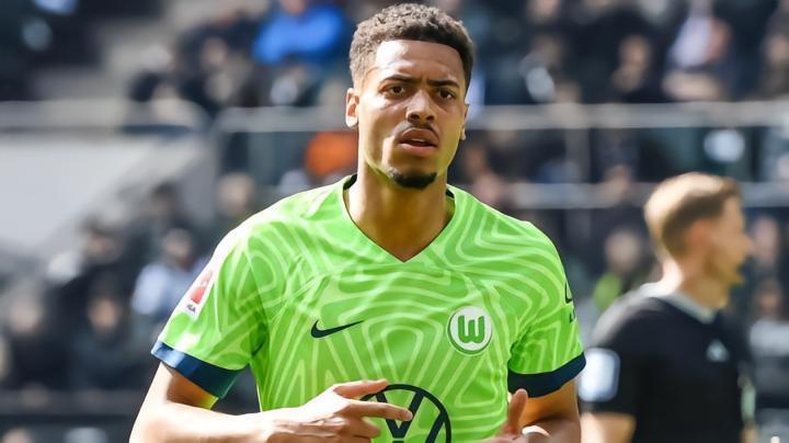 德媒：曼联和多特争夺狼堡中场小恩梅加，价格约1500万欧