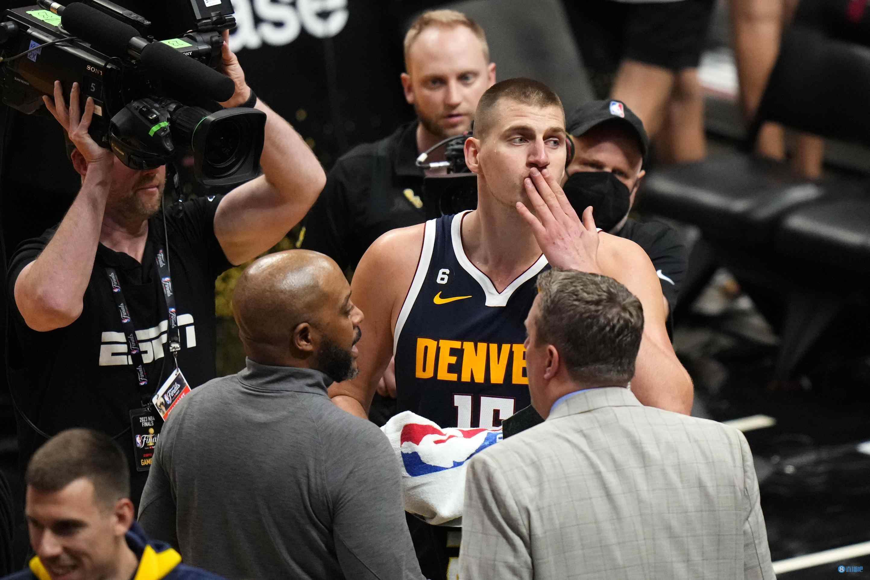 还需1胜官网FMVP榜单：约基奇继续领跑 阿隆-戈登冲到第二