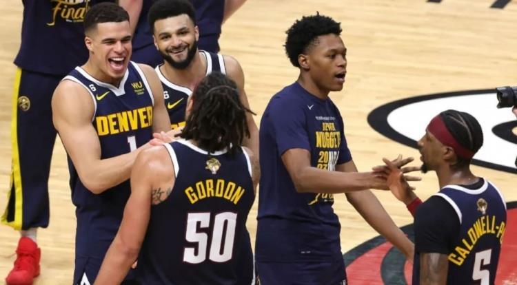 也许真正的传奇才刚刚开始？