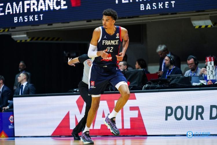祖巴茨：文班将会被NBA最伟大的主帅执教 他会成为联盟顶级球员
