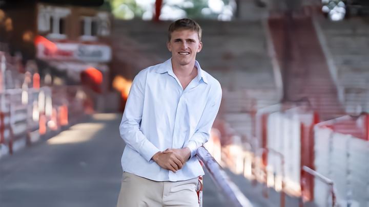 官方：哥本哈根前锋迈克尔·考夫曼加盟柏林联合