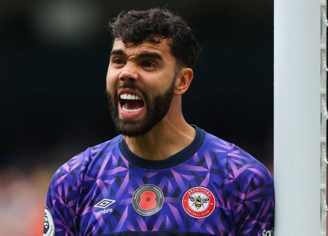 罗马诺：拉亚明确不会续约，热刺和布伦特福德还在谈转会费