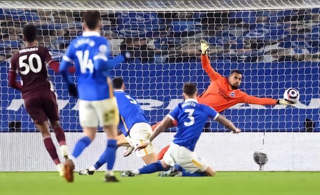 迪马济奥：切尔西的门将目标是奥纳纳和罗伯特-桑切斯