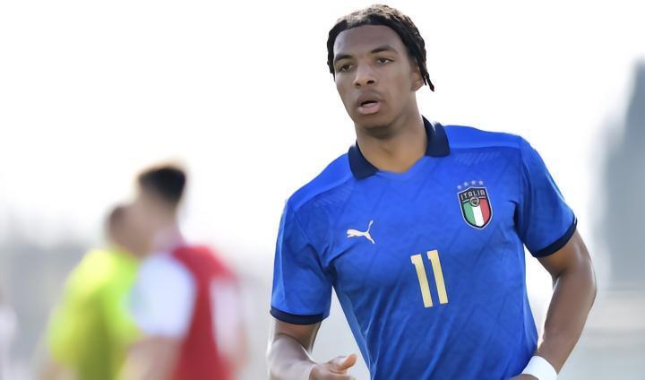 罗马诺：巴黎准备以自由转会方式签下本菲卡中场小将恩杜尔