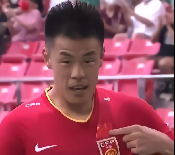 谭龙：在亚运队要起到老队员作用；争取给韩国队制造一些麻烦