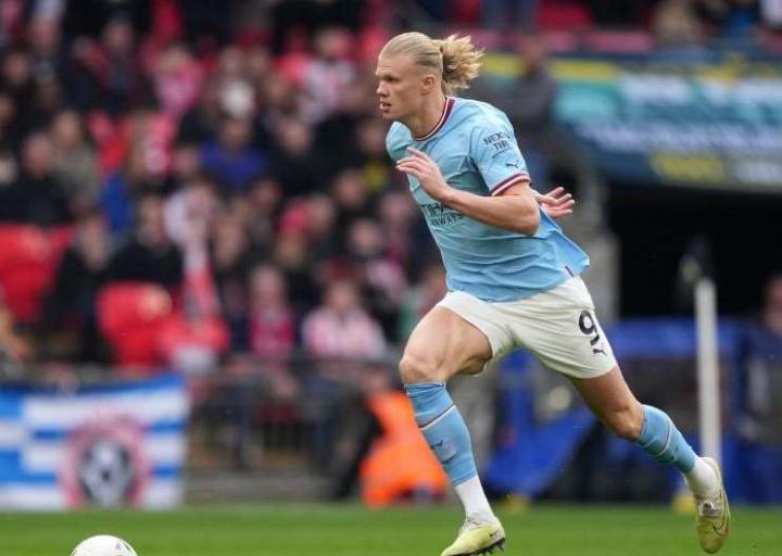 魔人布欧换个皮肤继续努力，不过得悠着点！吃瓜