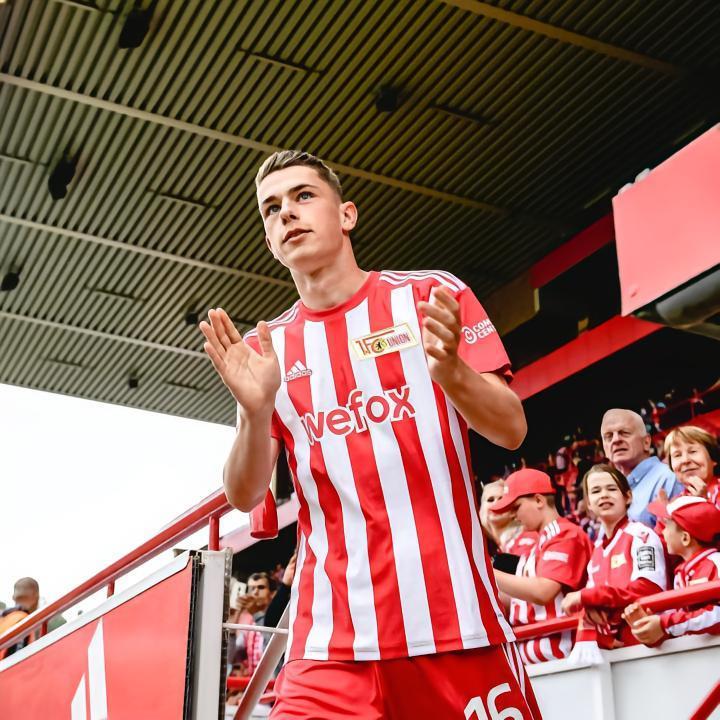 官方：柏林联合球员蒂姆·马切耶夫斯基转会桑德豪森