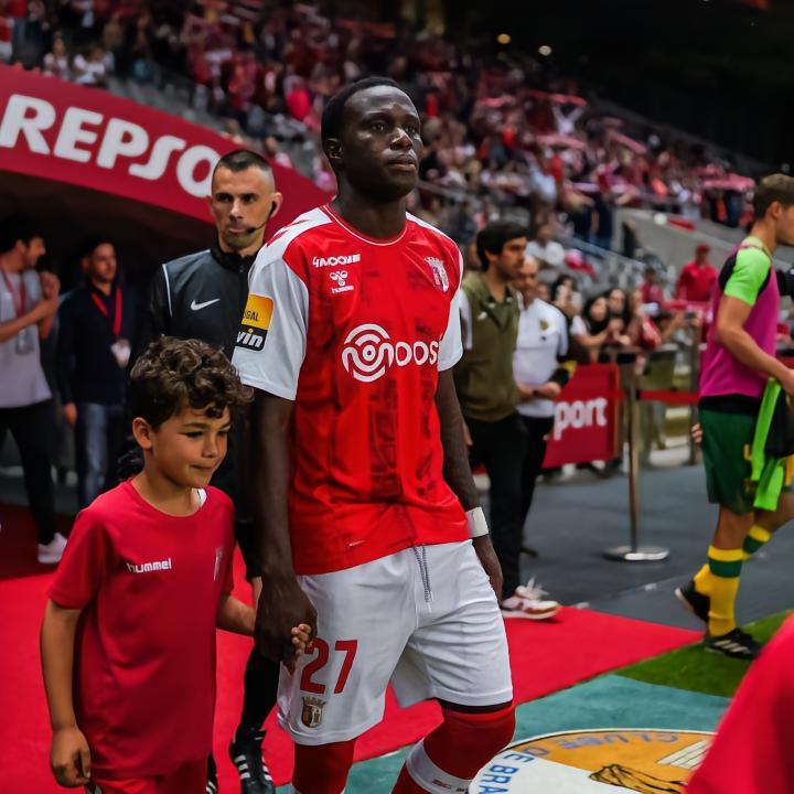 记者：布拉加接近买断费内巴切葡萄牙边锋布鲁马