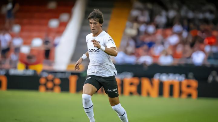 赫苏斯巴斯克斯等待瓦伦西亚的决定：出售自己、外租或卖加亚