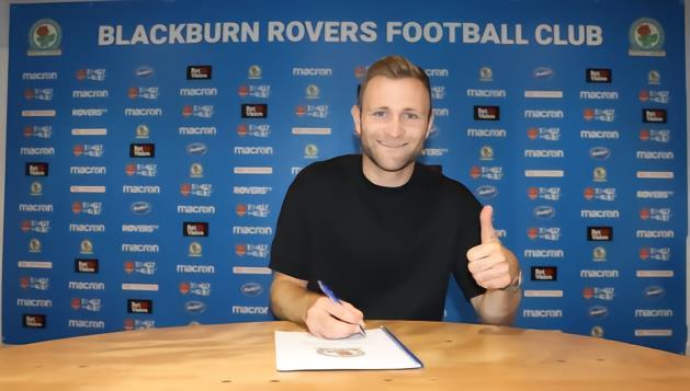 第二签！官方 : 布莱克本免签挪威中场特龙斯塔