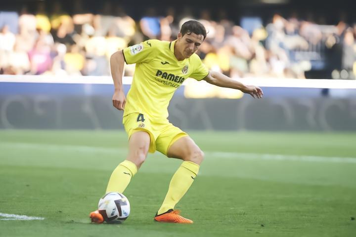 德天空：拜仁或同时签金玟哉和保-托雷斯，后者被认为很重要