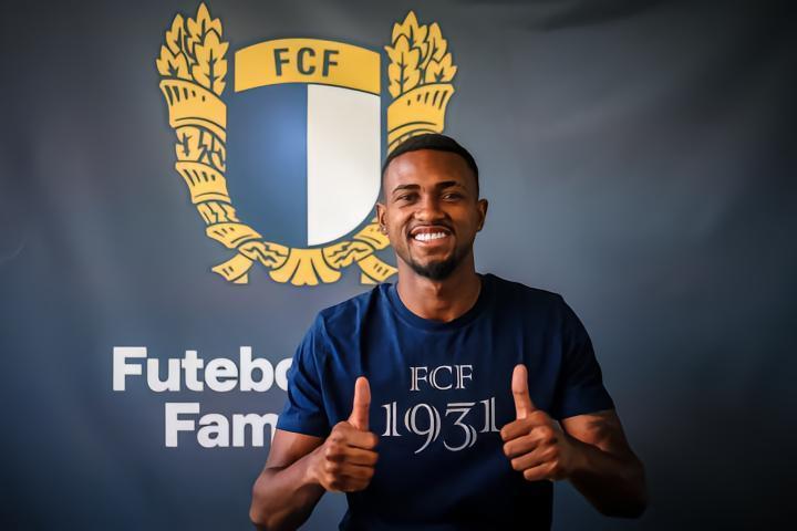 官方：法马利康买断弗拉门戈中后卫奥塔维奥，签至2028年