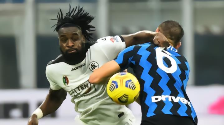 意媒 : 莱斯特城考虑引进斯佩齐亚前锋恩佐拉