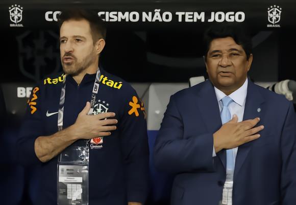 拉蒙：乔林顿和艾尔顿的首秀很出色，维尼修斯是世界最佳之一