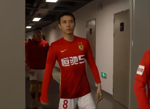 足球报：未能如愿留洋 半年没球踢，张修维将加盟青岛海牛