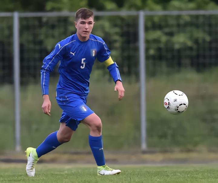 意大利U21-皮罗拉：仍属海马，国青冲冠，与洛瓦托