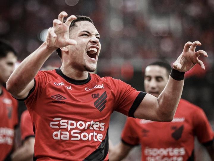 罗马诺：罗克只想加盟巴萨，尽管没有得到任何保证