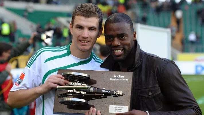 格拉菲特：“哲科太棒了，我们经常在ins沟通，我