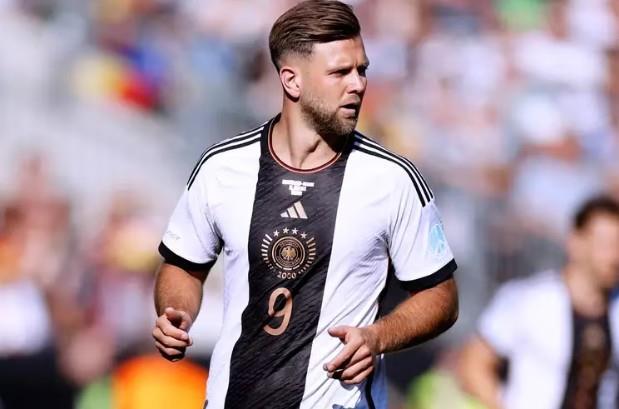 菲尔克鲁格力挺弗里克：他是个不断在想办法和尝试的人