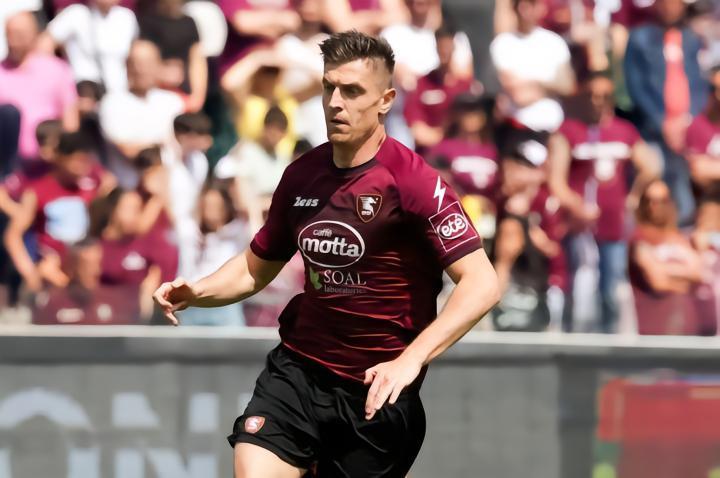 米体：皮扬特克接近与热那亚达成协议，他愿意降薪回归