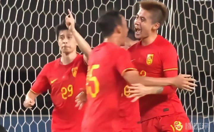 中国男足亚运队与韩国U24的“二番战”热身赛中，