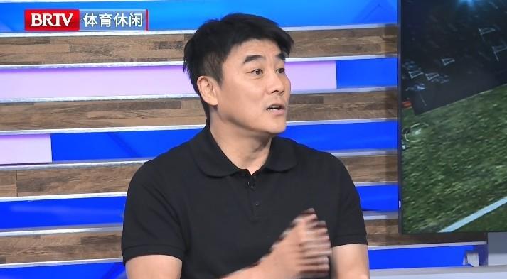 李明：斯坦利很难摆脱压力困境；当时考察球员相中了苏亚雷斯