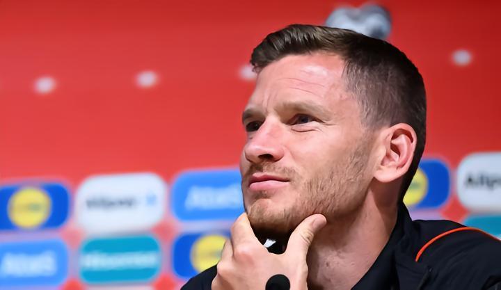 维尔通亨：我不会像裤袜那样做，但我毕竟不是世界最佳门将