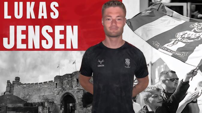 官方 : 林肯城免签伯恩利的丹麦门将卢卡斯-延森