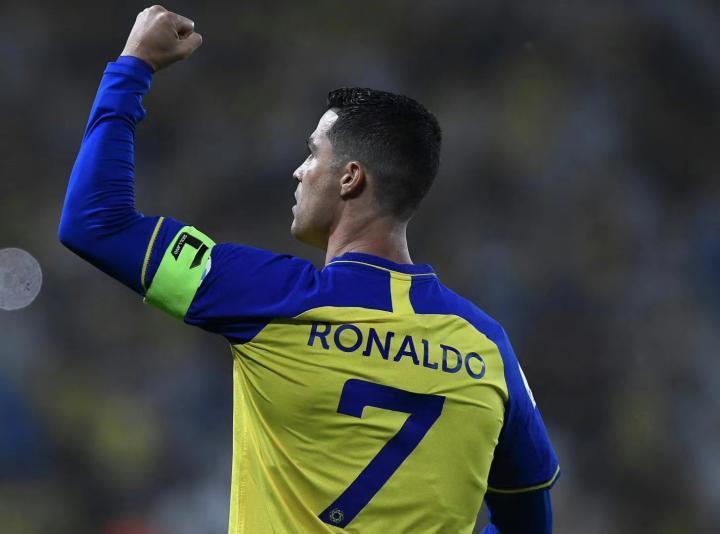 知名记者：沙特联赛的金元足球发展模式比中国的更加