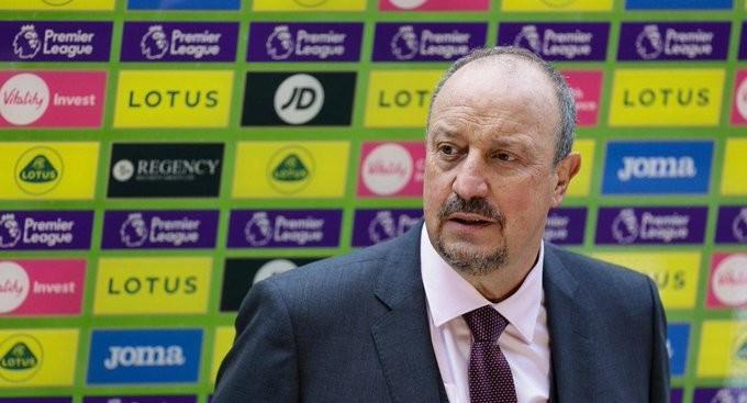 TA：贝尼特斯即将重返西甲执教，成为塞尔塔队主帅