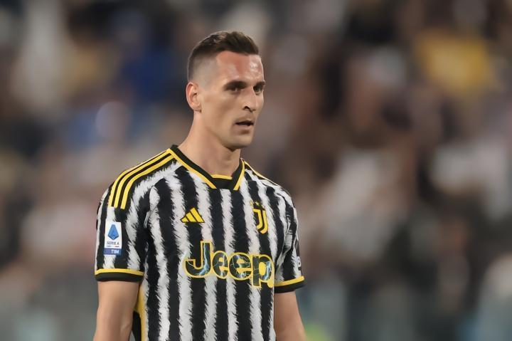 米体：尤文即将以700万欧签下米利克，签约三年