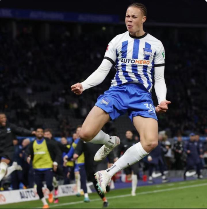 电讯报：纽卡在关注柏林赫塔二队的德国潜力新星舍尔汉特